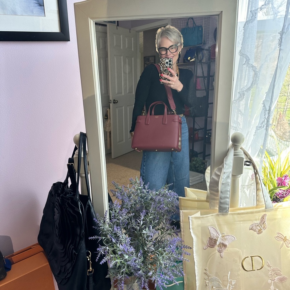 Burberry Crimson Banner HHL Bag - Picture 11 of 15